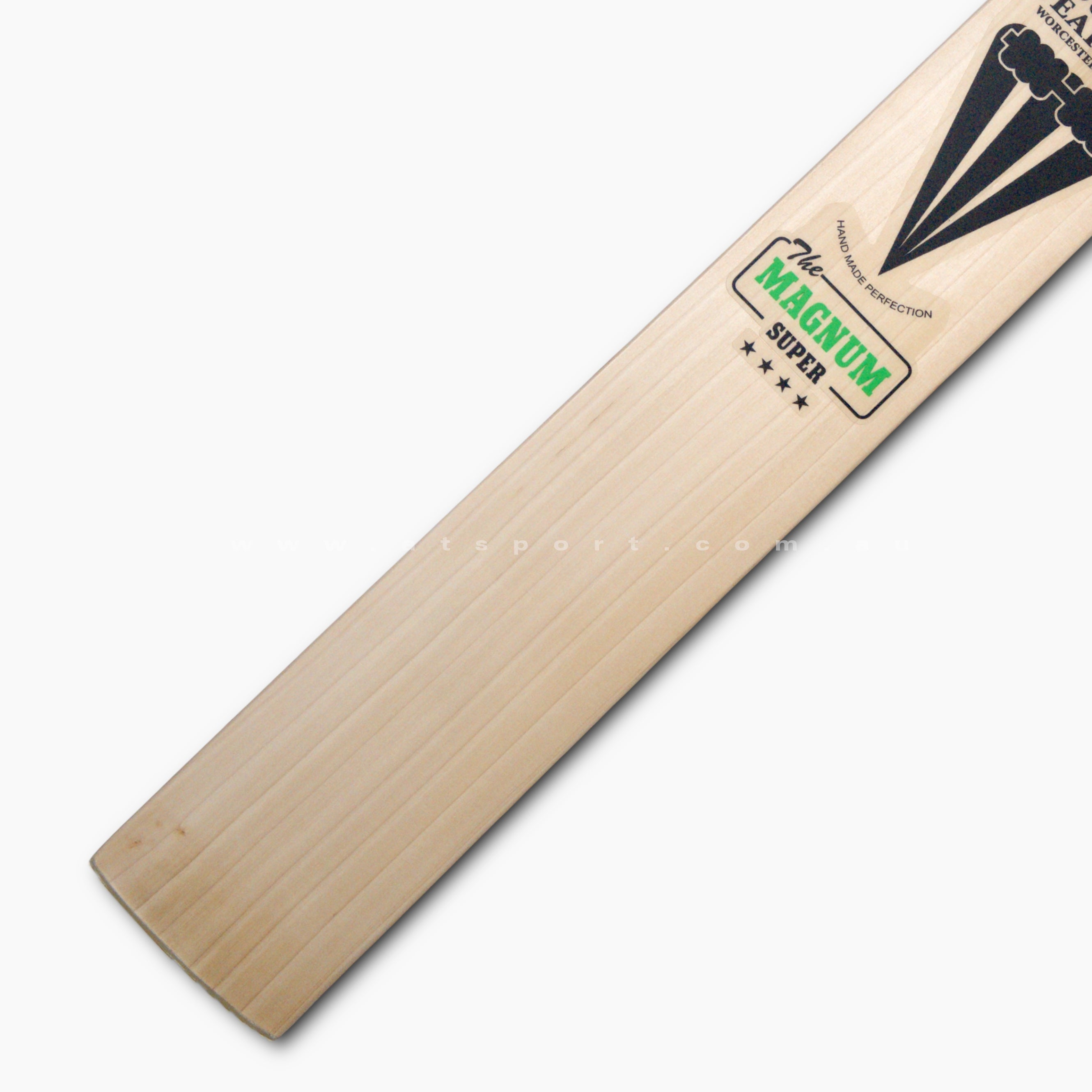 Duncan Fearnley Magnum Super 4 Stars English Willow Cricket Bat - JUNIOR