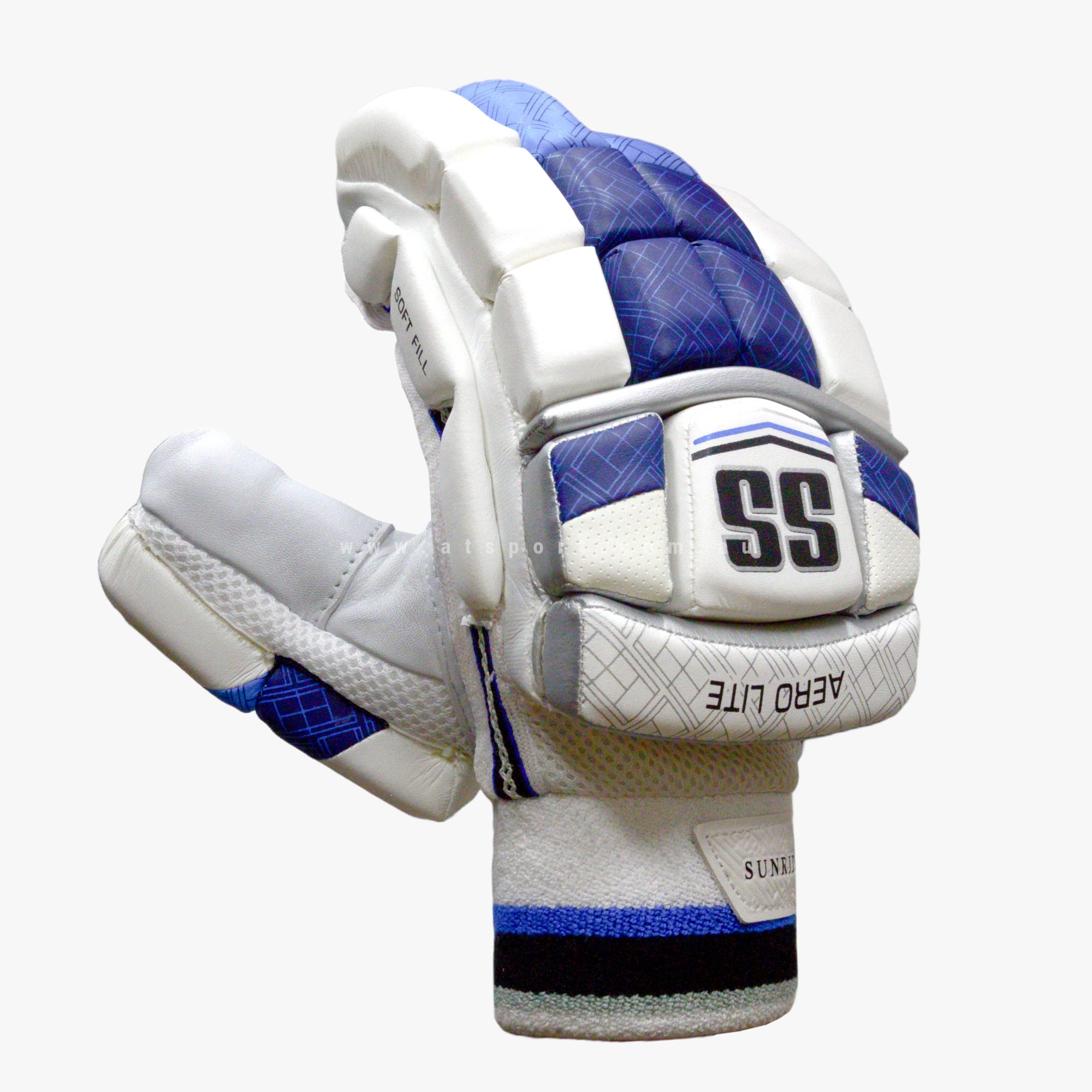 SS Aerolite Cricket Batting Gloves - ADULT